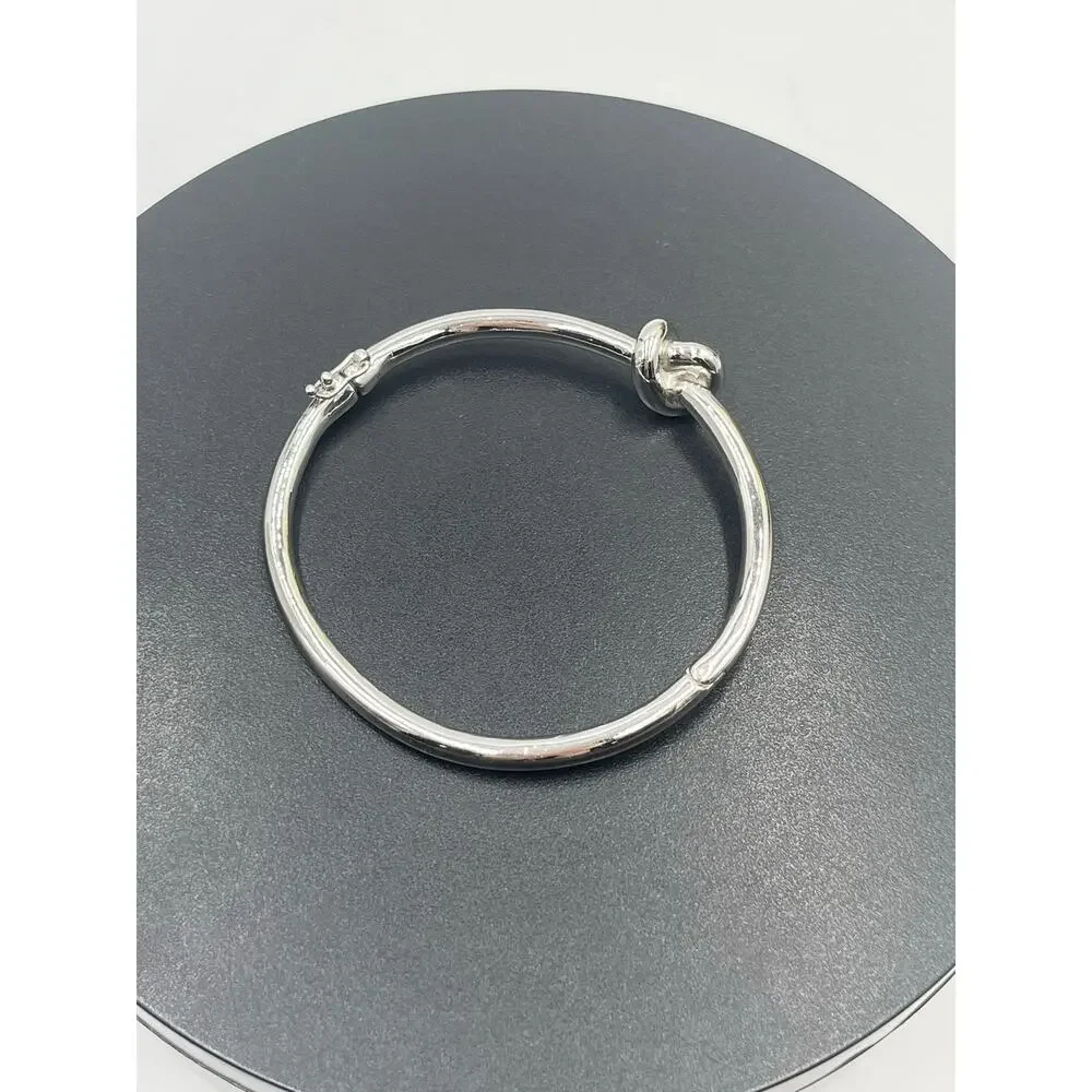Kate Spade Sailor's Knot Love‎ Knot Polished Silver Tone Hinged Bangle Bracelet - Picture 6 of 9